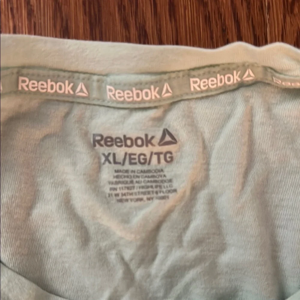 Reebok Mint Relaxed Short Sleeve Tee - Picture 2 of 2